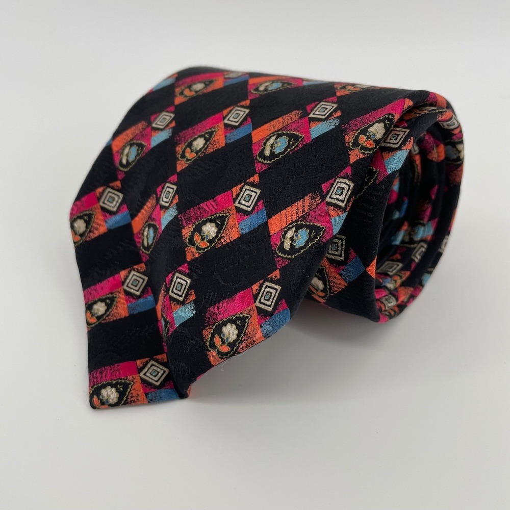 Brioni Roma Silk Tie Men's Black Pink Geometric Diamond Hand Made In Italy